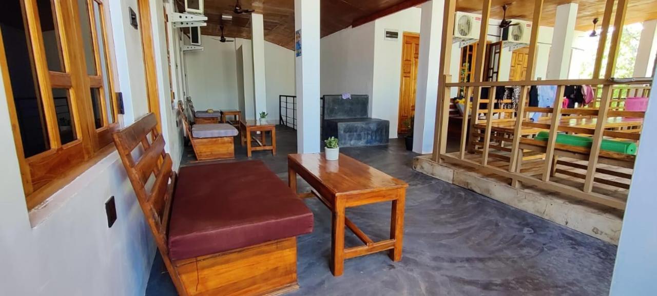 Resort Hankaanaa- Stay No Work Pottuvil Eksteriør billede